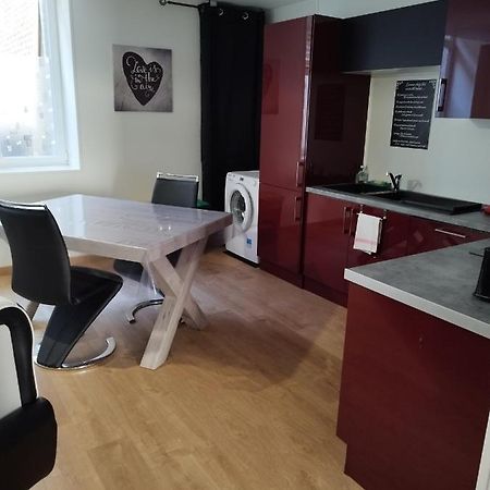 Comme Chez Soi Apartment Givet Luaran gambar
